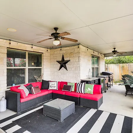 Villa Leander Getaway With Patio 11 Mi To Austin Aquarium